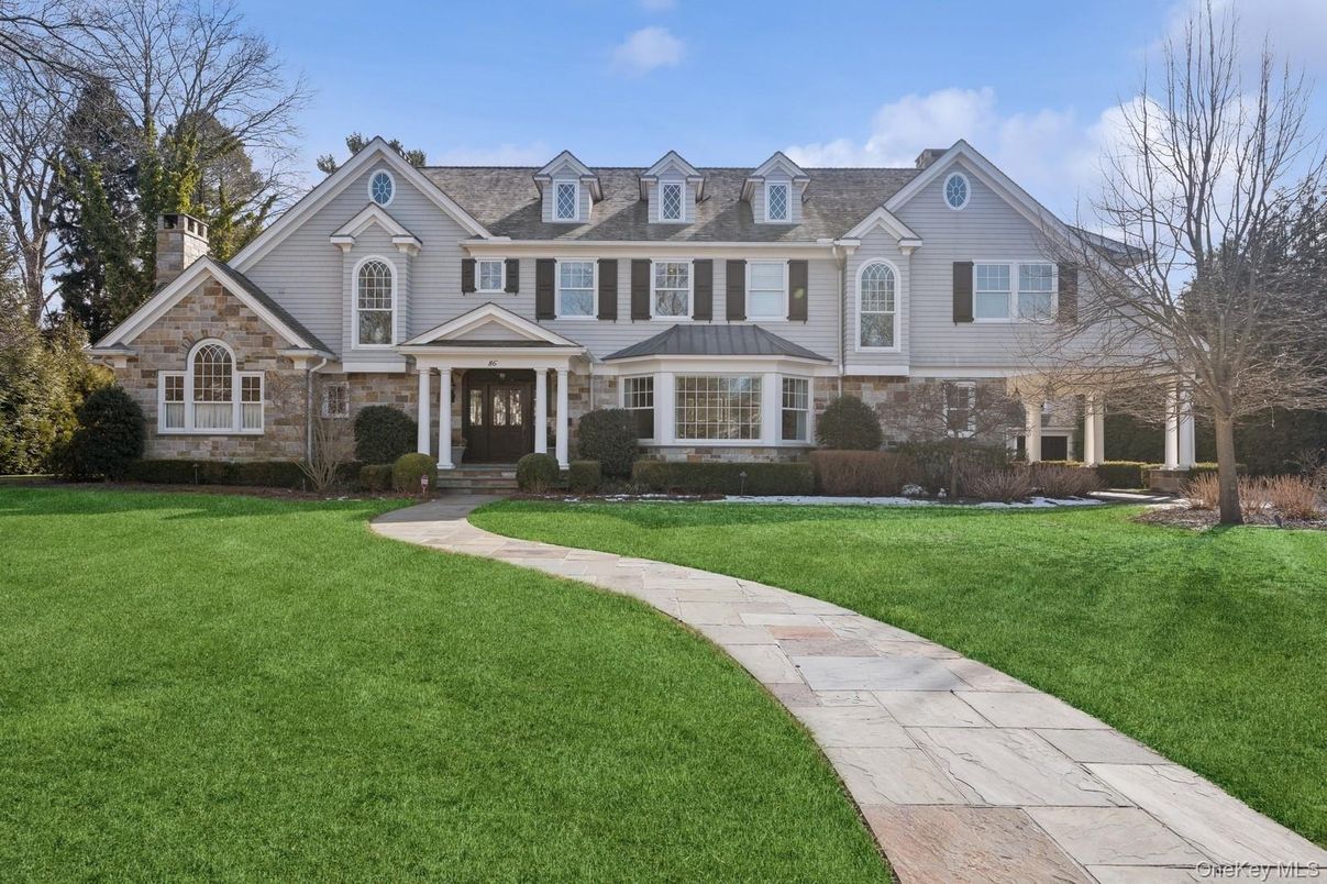 Backyard, Exterior, Facade, Farmhouse