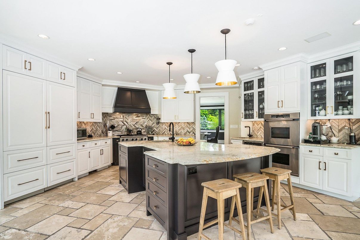Interior, Kitchen, Pendant Lights, Recessed Lighting, Stainless Steel Appliances