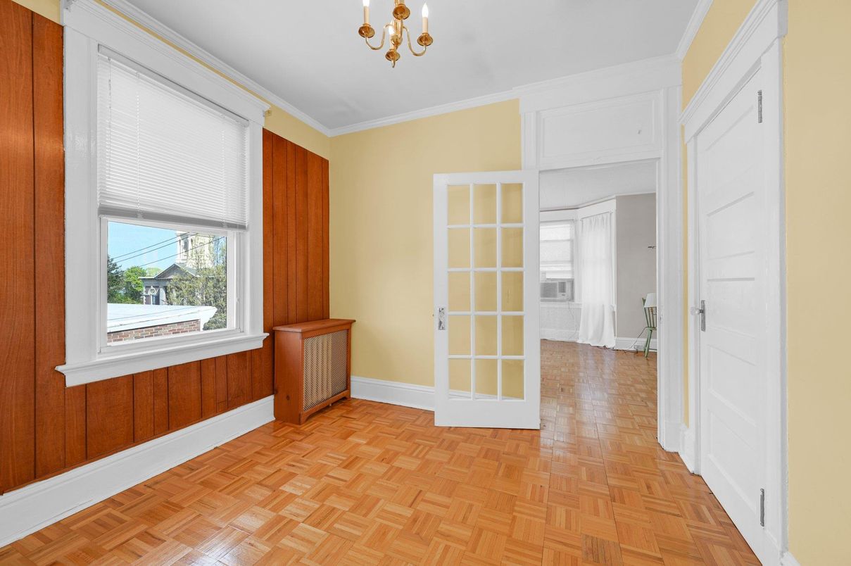 Chandelier, Empty room, Interior, Wood Texture Flooring