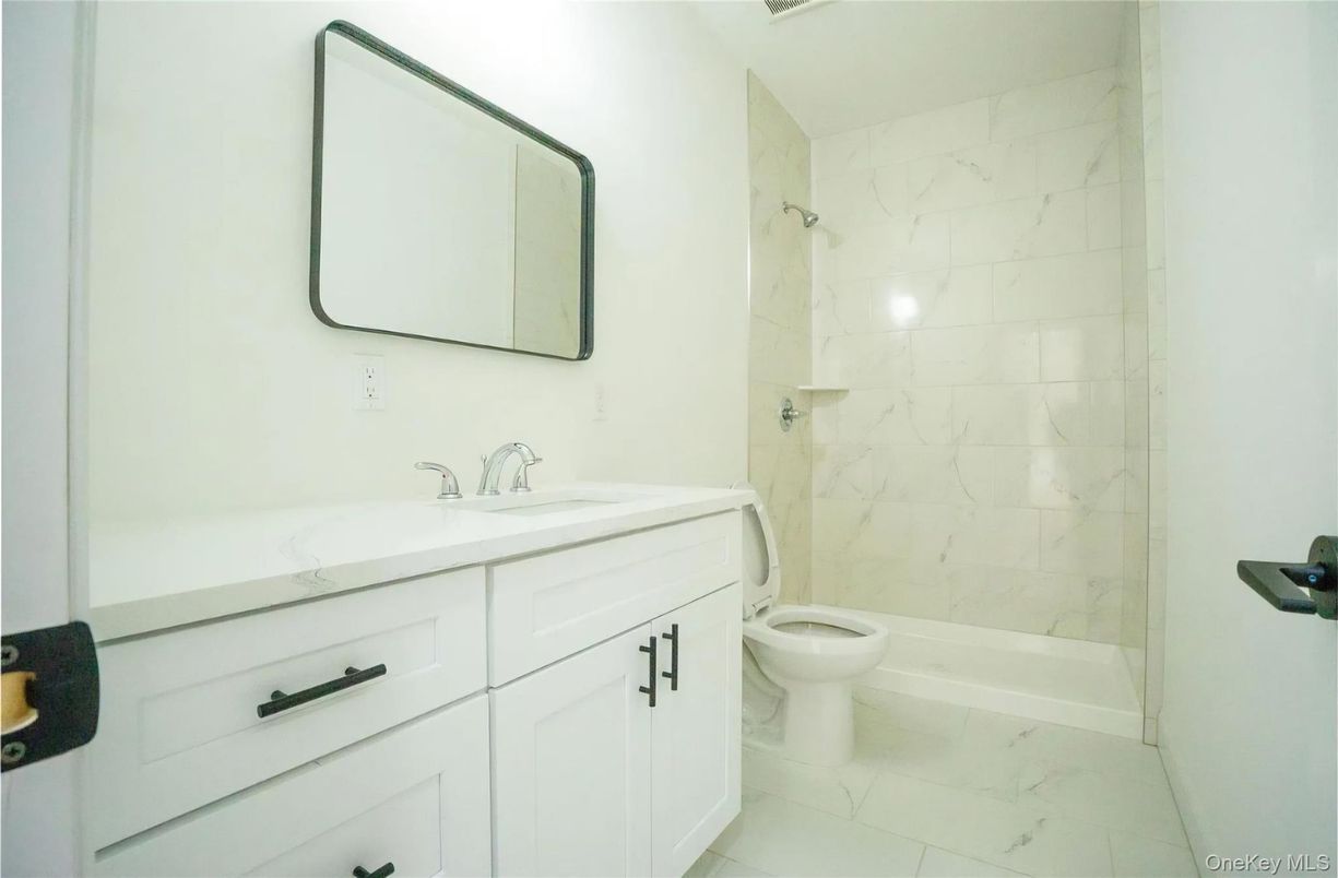 Bathroom, Interior, Marble, Marble Walls