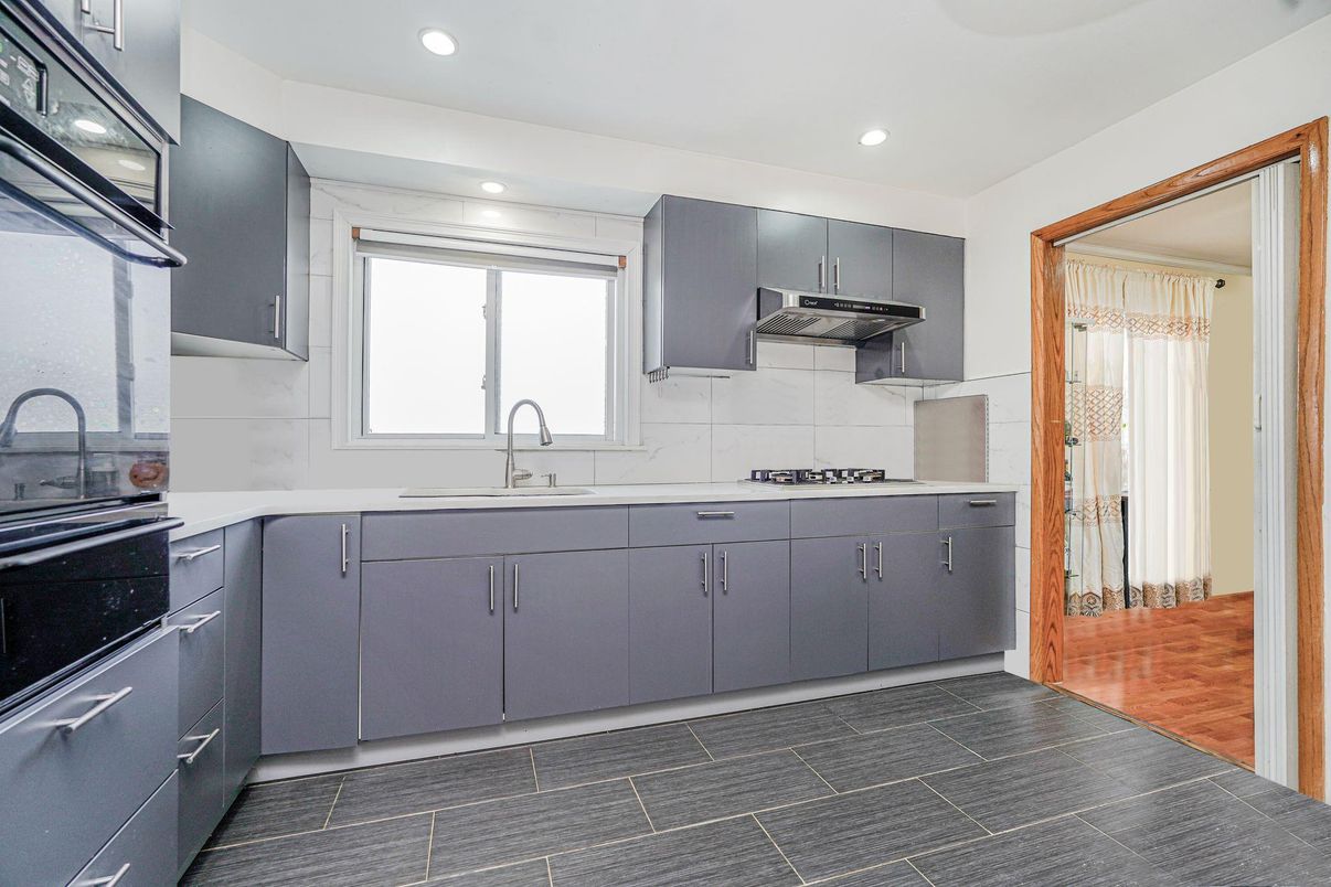 Interior, Kitchen, Recessed Lighting, Wood Texture Flooring