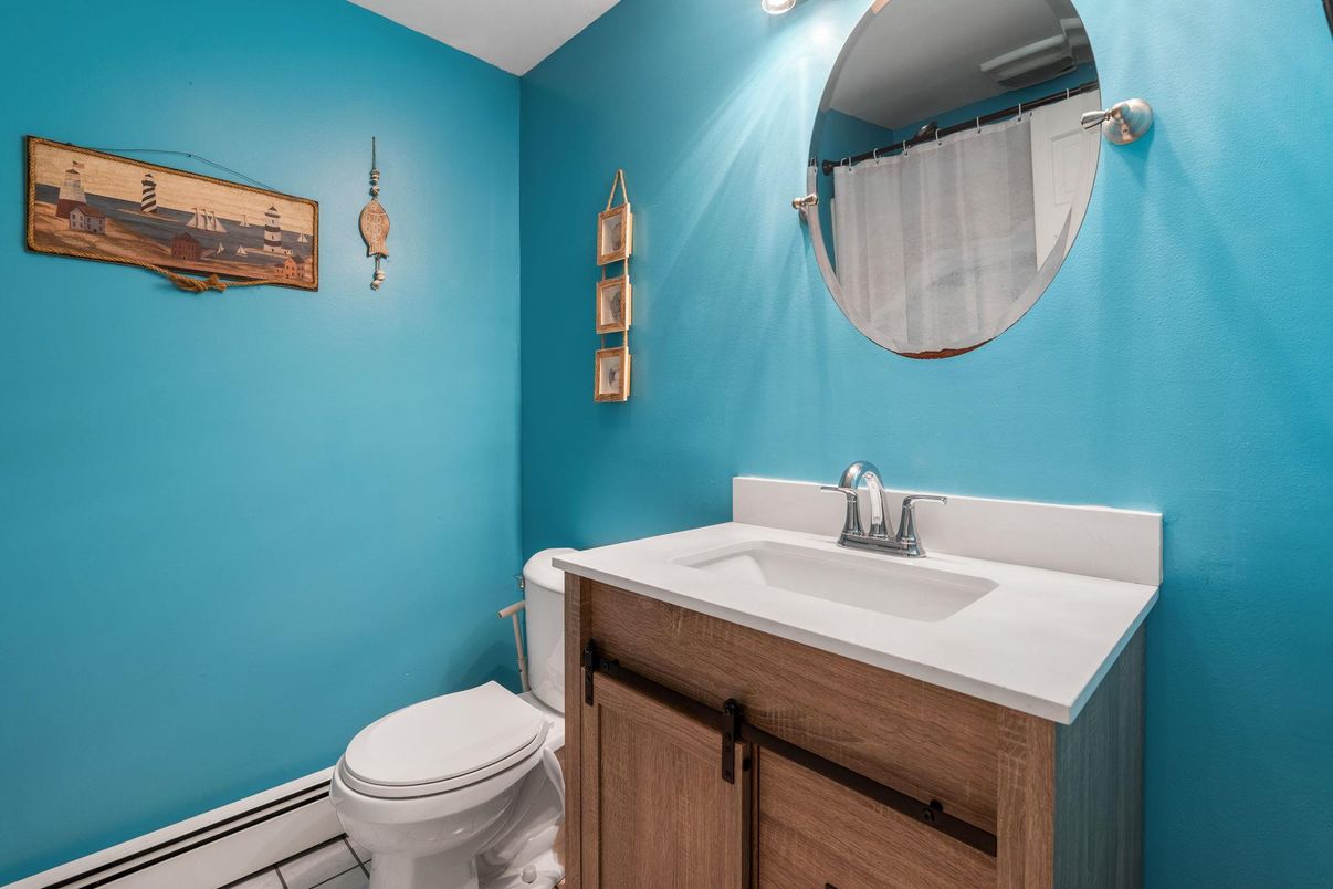Bathroom, Interior