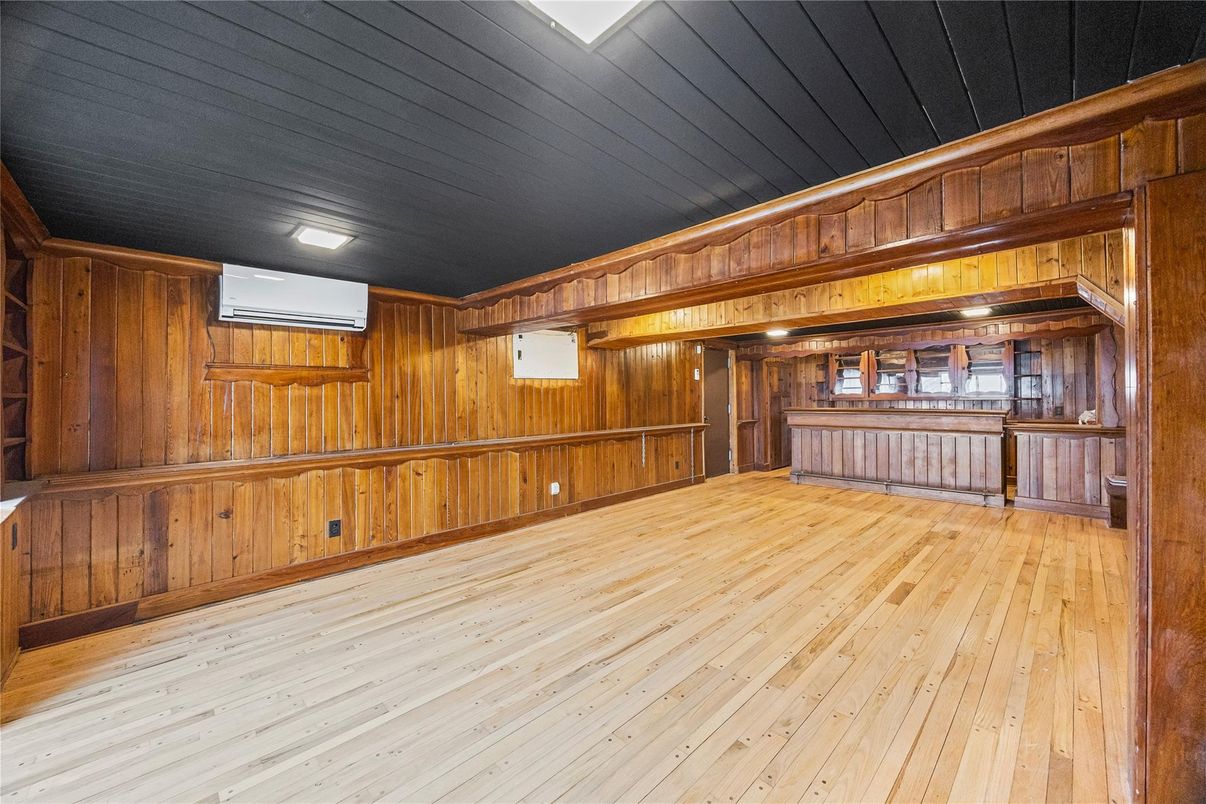 Empty room, Interior, Wood Texture Flooring, Wooden Walls