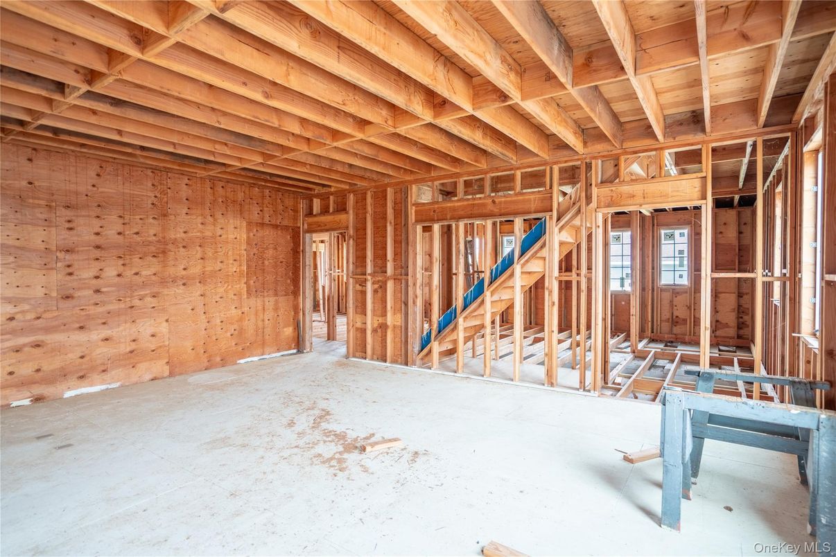 Empty room, Interior, Wooden Beams, Wooden Ceilings, Wooden Walls