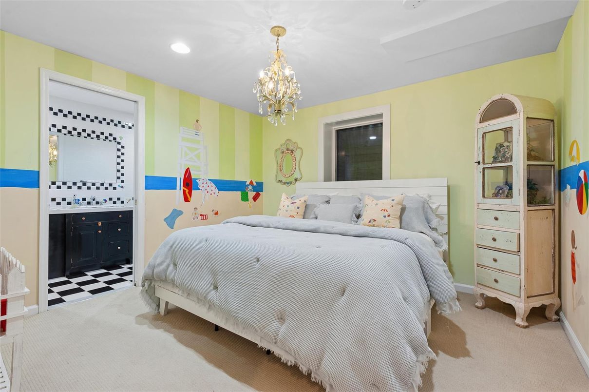 Bedroom, Chandelier, Interior, Recessed Lighting