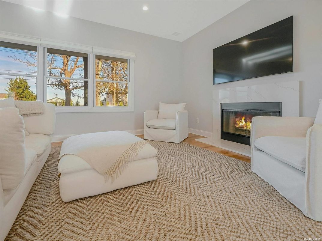 Bedroom, Fireplace, Interior, Recessed Lighting