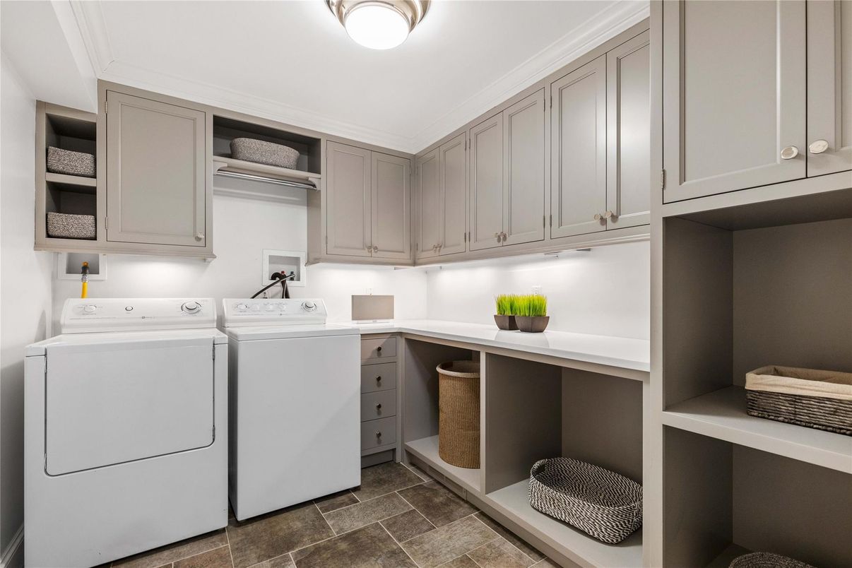 Interior, Washer