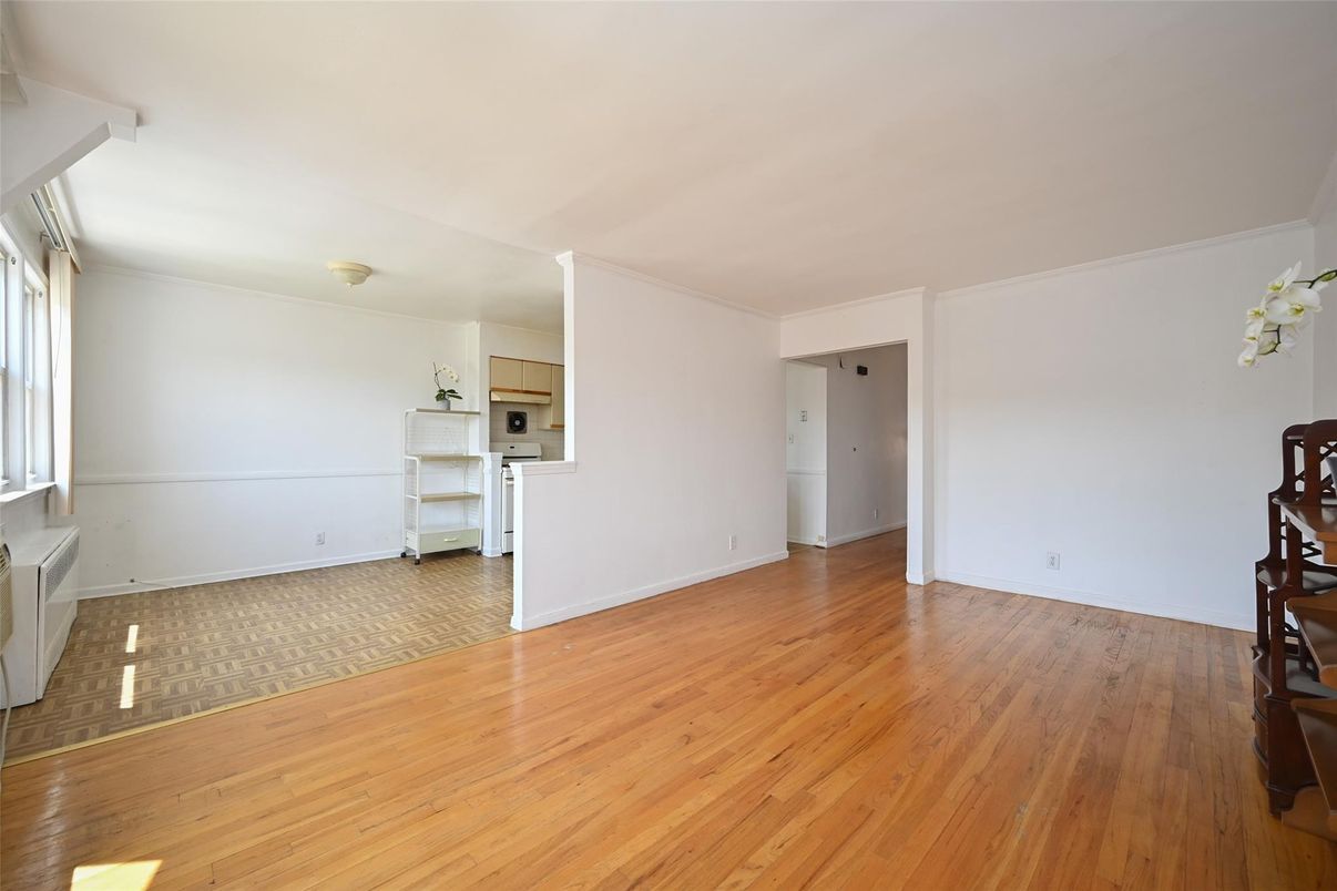 Empty room, Interior, Kitchen, Wood Texture Flooring