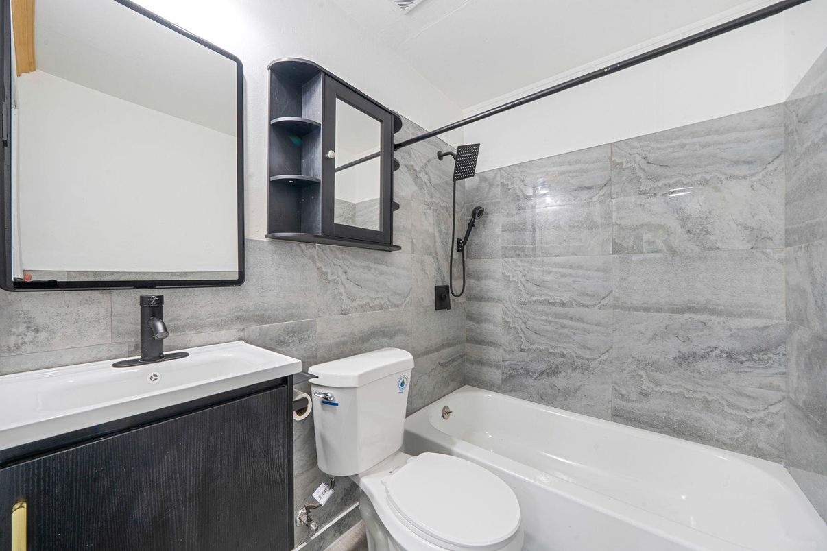 Bathroom, Interior, Marble Walls