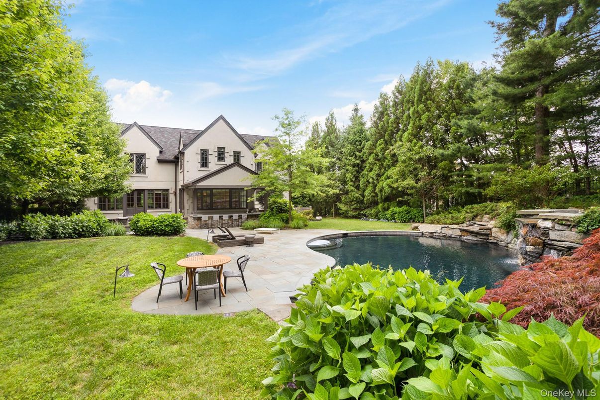 Backyard, Exterior, Pool