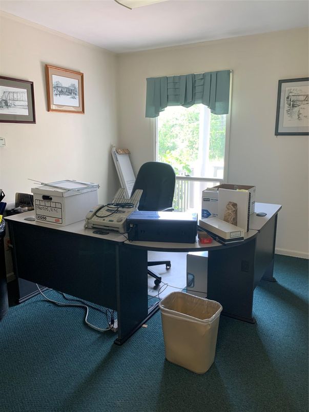 Home Office, Interior