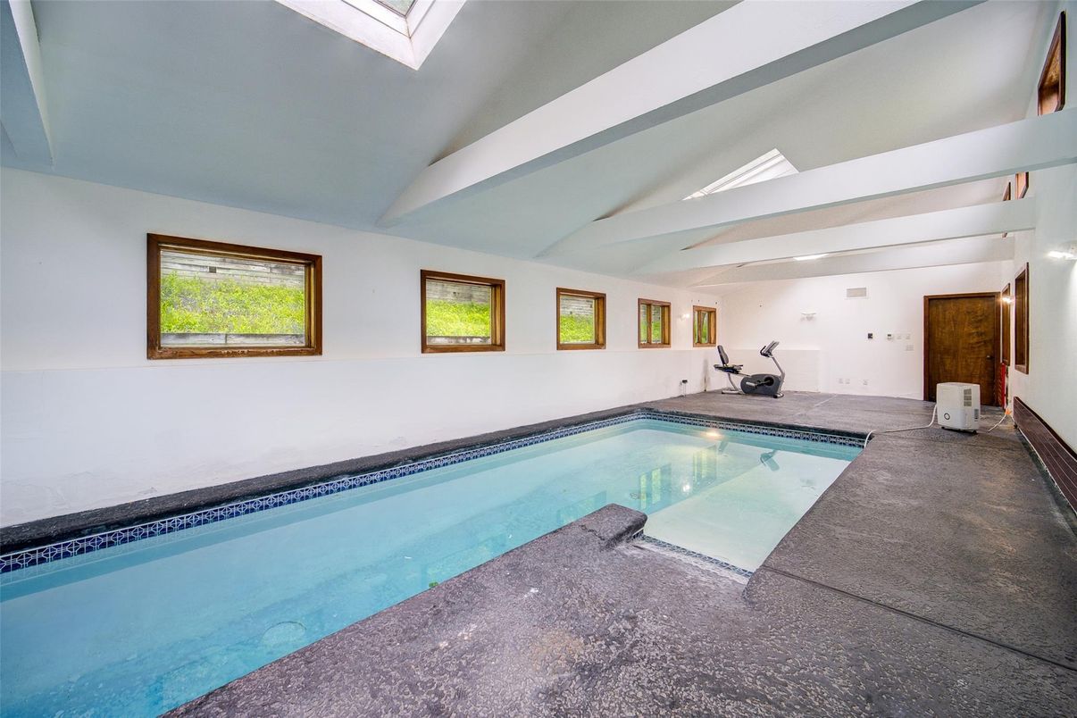 Interior, Pool