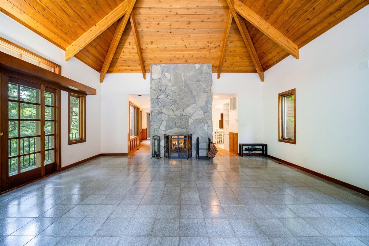 Empty room, Fireplace, Interior, Wooden Beams, Wooden Ceilings