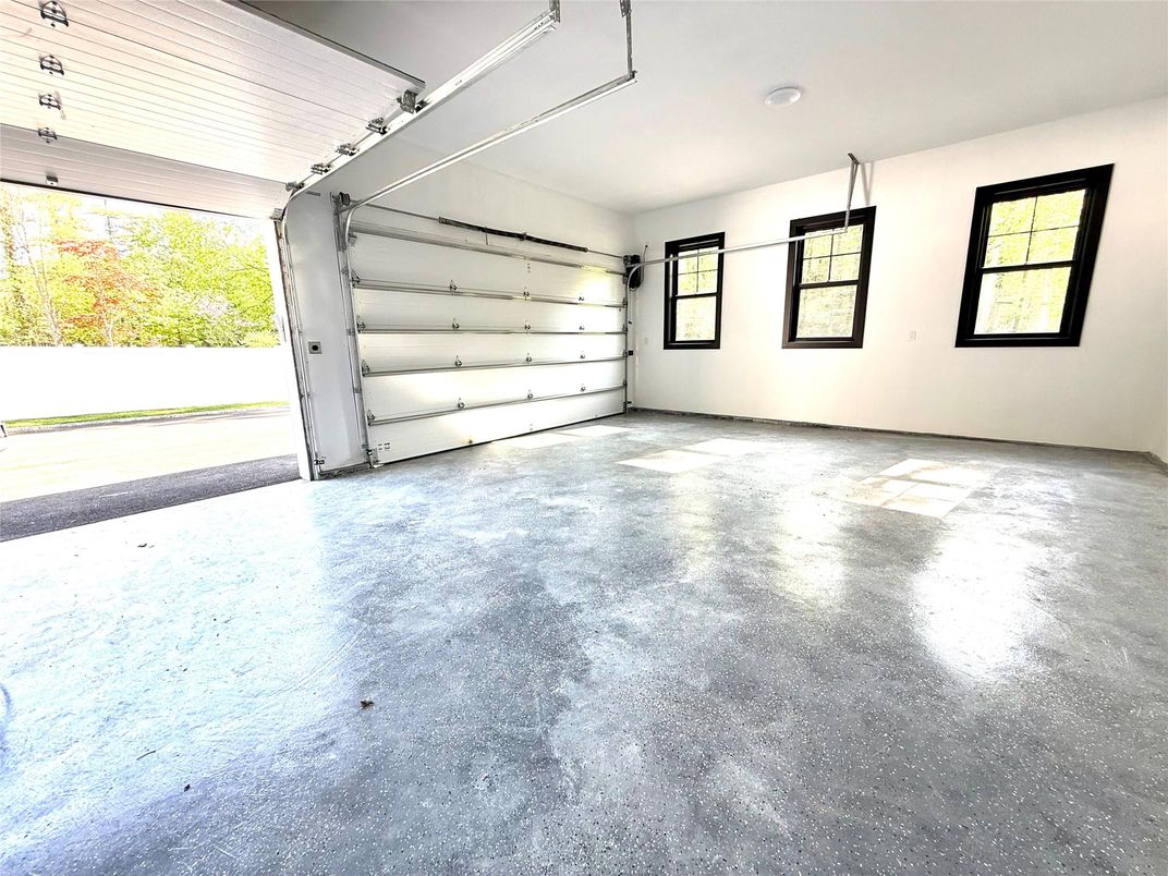 Garage, Interior, Recessed Lighting