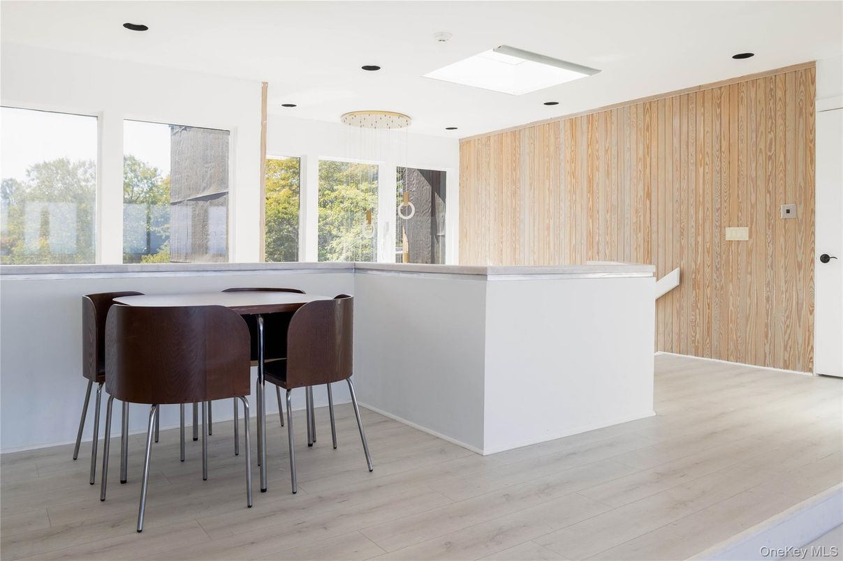 Interior, Pendant Lights, Recessed Lighting, Wood Texture Flooring
