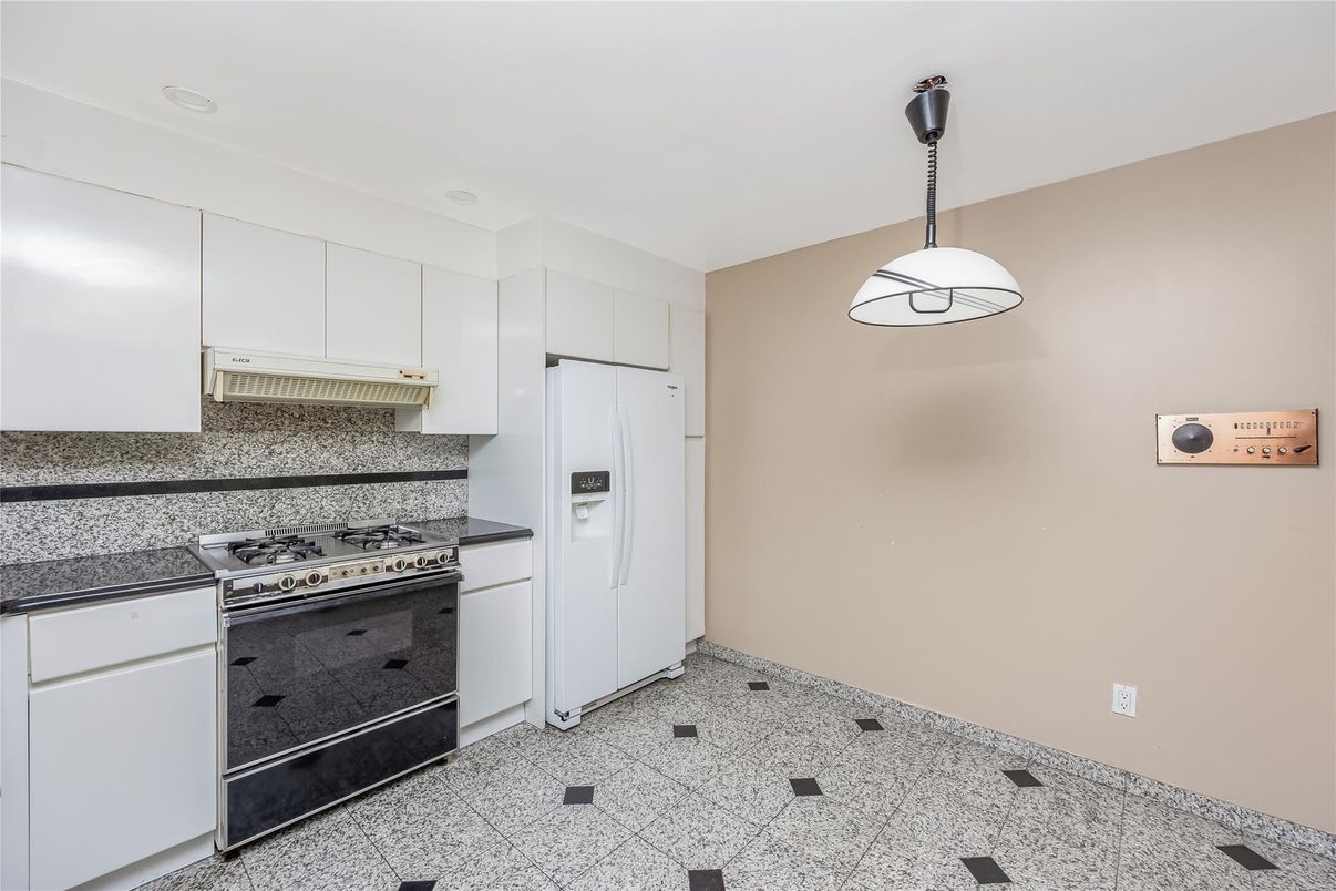 Interior, Kitchen, Pendant Lights