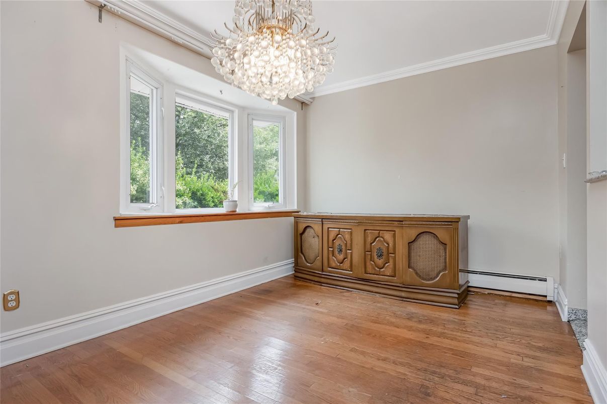 Chandelier, Interior, Wood Texture Flooring