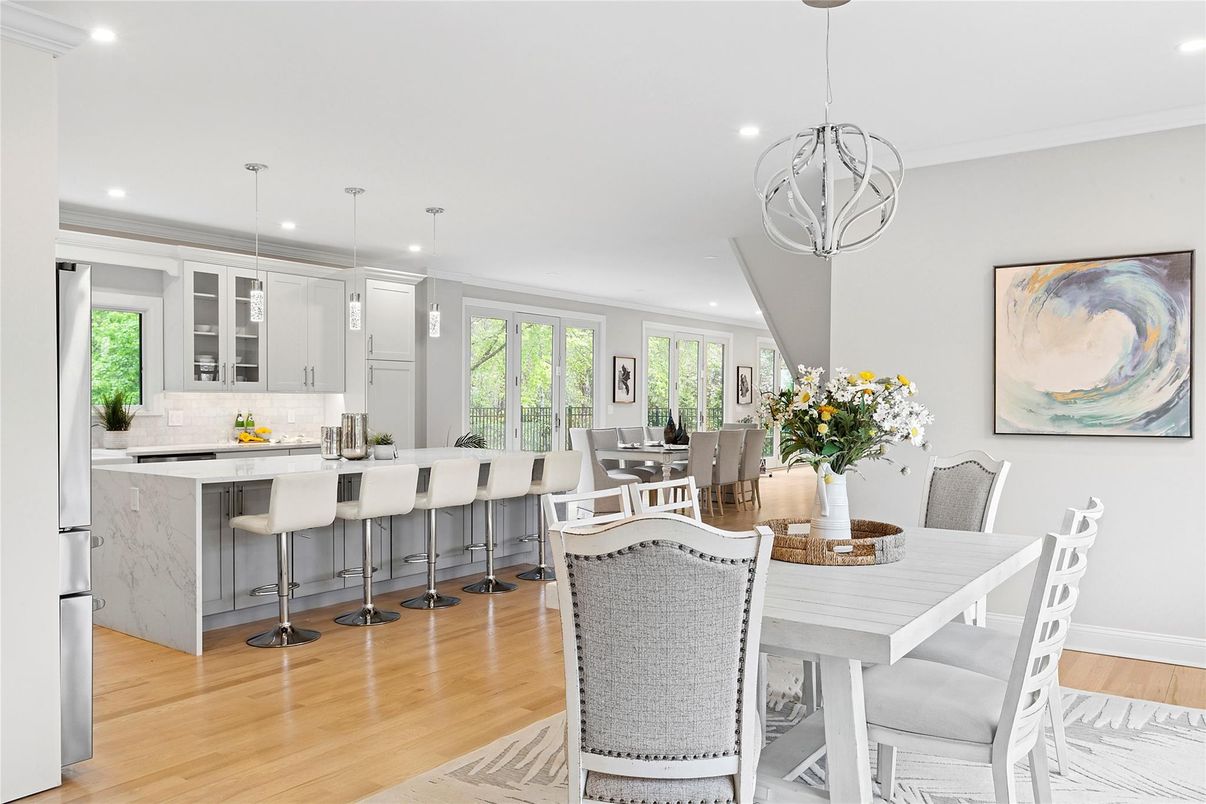 Dining room, Interior, Kitchen, Pendant Lights, Recessed Lighting, Wood Texture Flooring