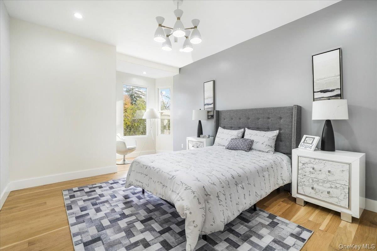 Bedroom, Interior, Pendant Lights, Recessed Lighting, Wood Texture Flooring