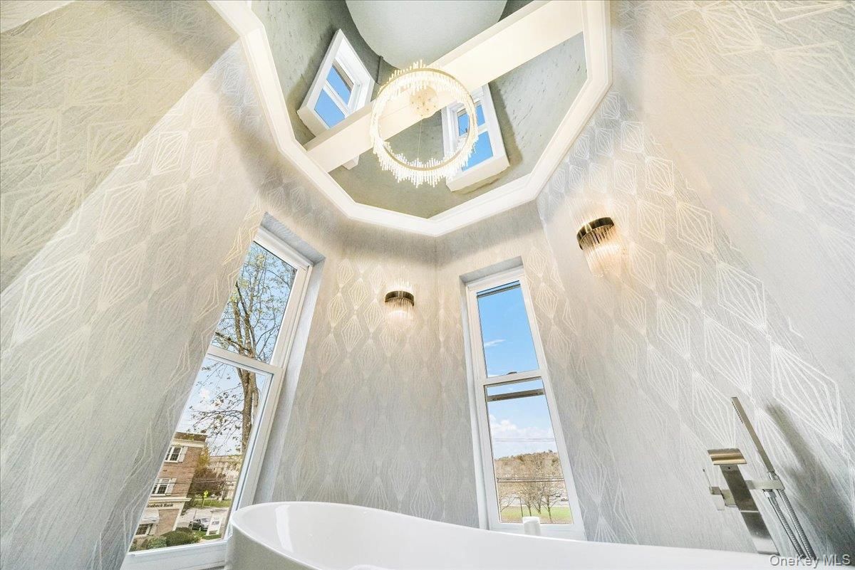 Bathroom, Free Standing Baths, Interior