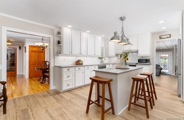 Chandelier, Interior, Kitchen, Pendant Lights, Recessed Lighting, Wood Texture Flooring