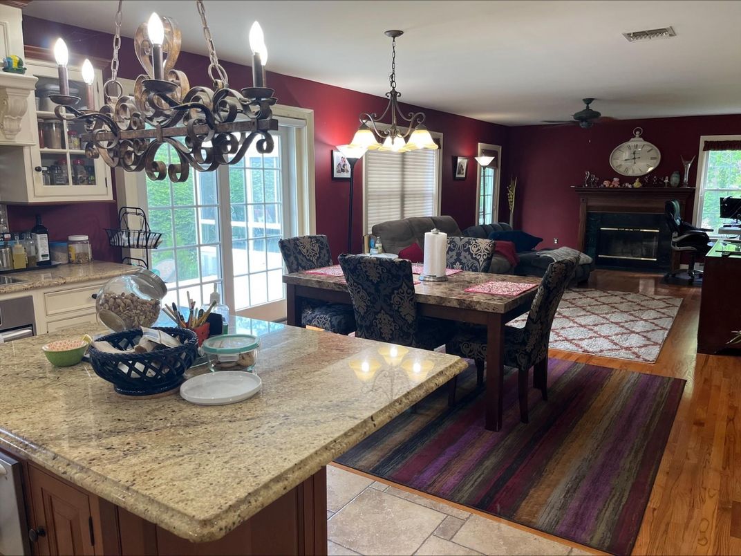 Chandelier, Dining room, Fireplace, Interior, Pendant Lights, Wood Texture Flooring