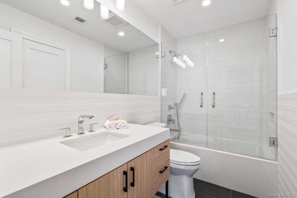 Bathroom, Dual Sink Vanities, Glass Shower, Interior, Recessed Lighting