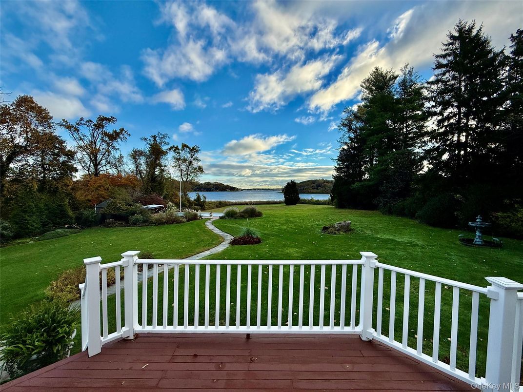 Backyard, Exterior, Water