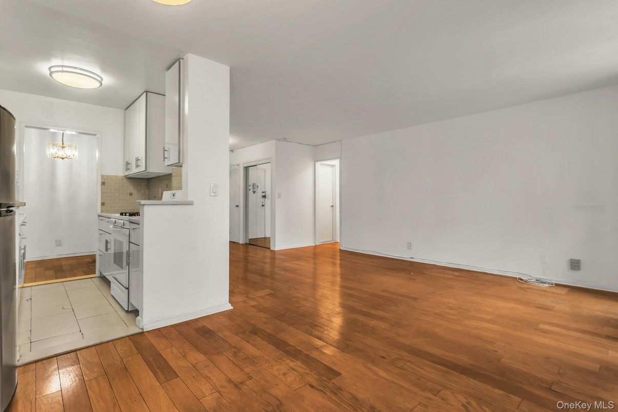 Empty room, Interior, Kitchen, Wood Texture Flooring