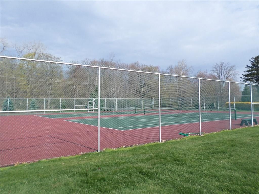 Exterior, Tennis Courts