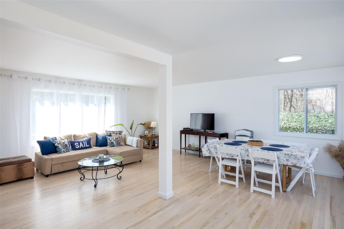 Dining room, Interior, Living room, Wood Texture Flooring