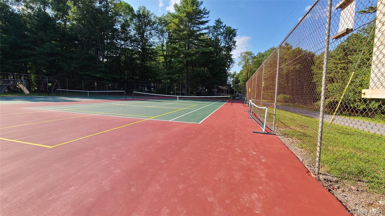 Exterior, Tennis Courts