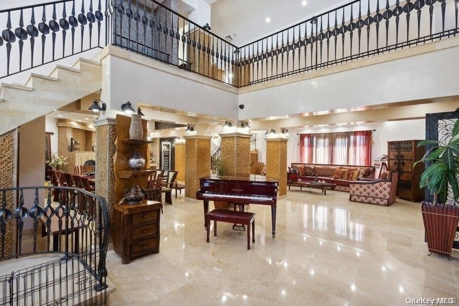 Interior, Living room, Piano, Recessed Lighting