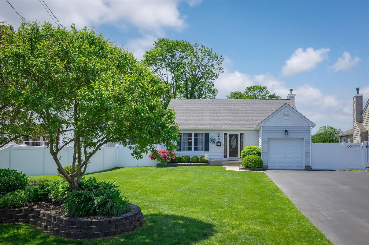 Attached, Backyard, Exterior, Facade, Ranch