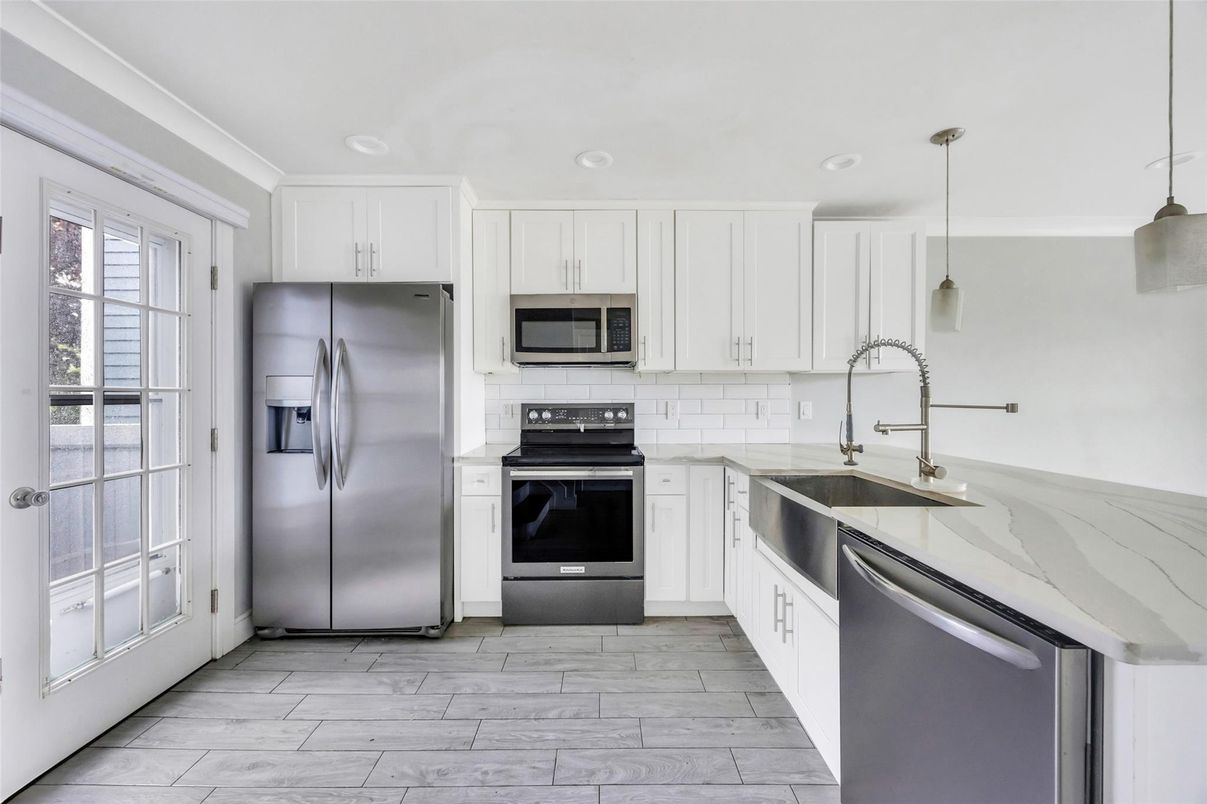 Interior, Kitchen, Pendant Lights, Recessed Lighting, Stainless Steel Appliances, Wood Texture Flooring