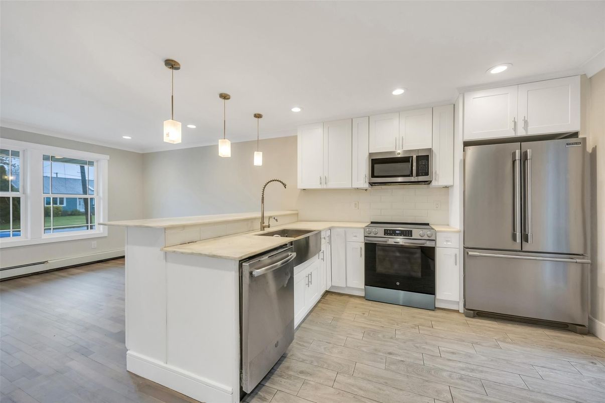Interior, Kitchen, Pendant Lights, Recessed Lighting, Stainless Steel Appliances, Wood Texture Flooring