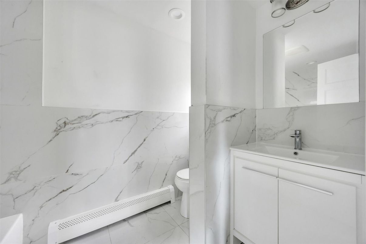 Bathroom, Interior, Marble, Marble Walls