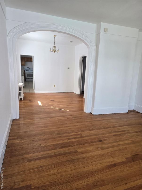 Chandelier, Empty room, Interior, Wood Texture Flooring