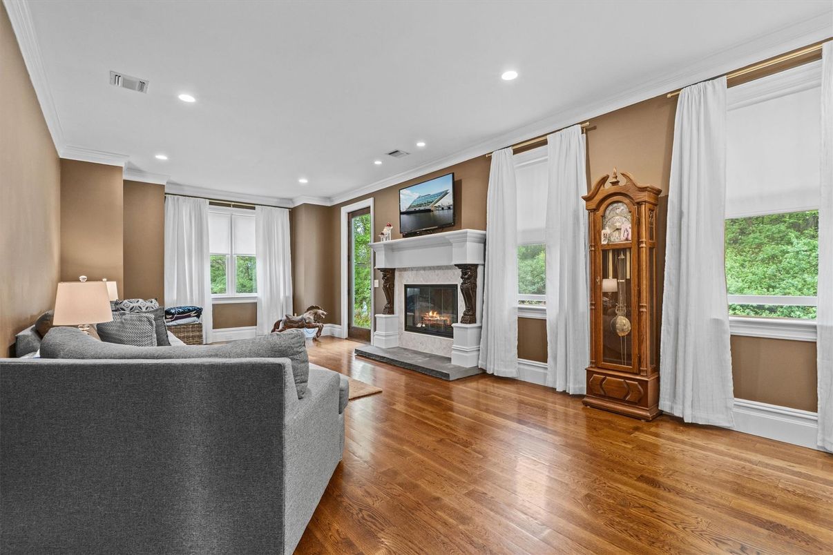 Fireplace, Interior, Living room, Recessed Lighting, Wood Texture Flooring