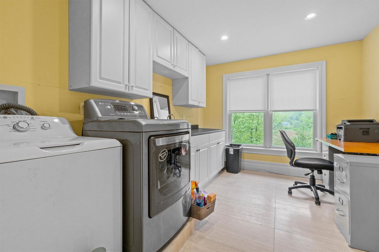 Home Office, Interior, Recessed Lighting, Washer