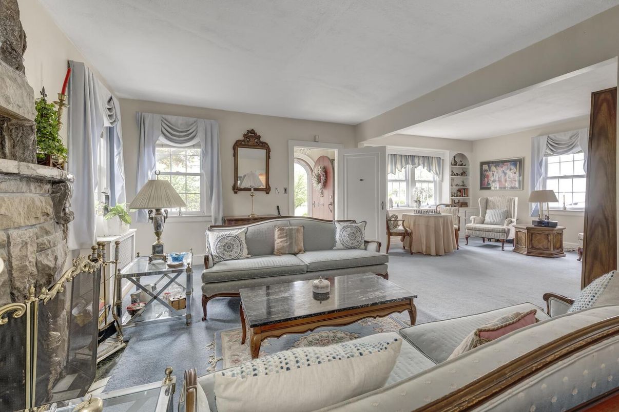Fireplace, Interior, Living room