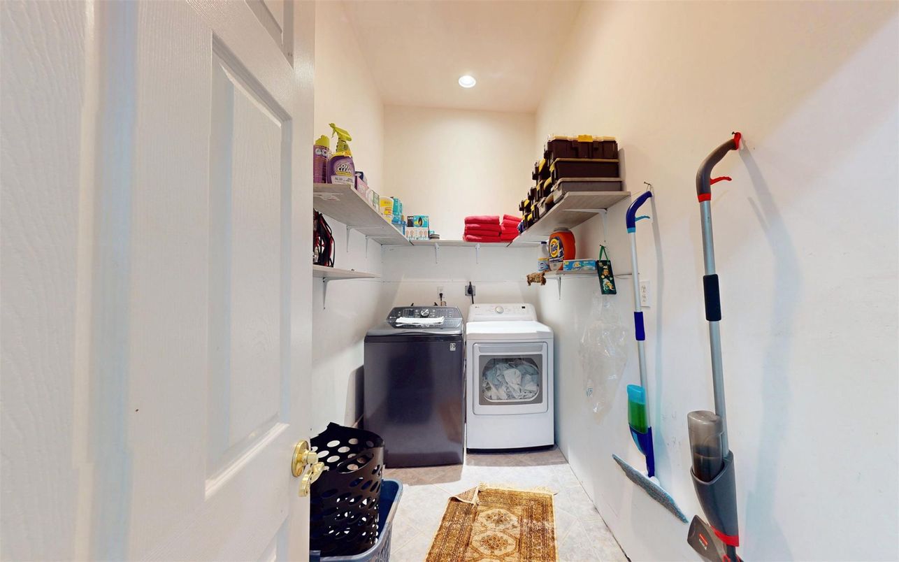 Interior, Recessed Lighting, Washer