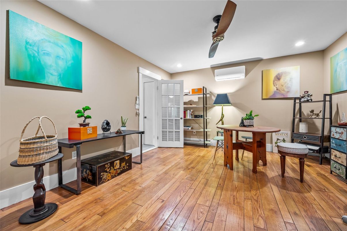 Dining room, Interior, Recessed Lighting, Wood Texture Flooring