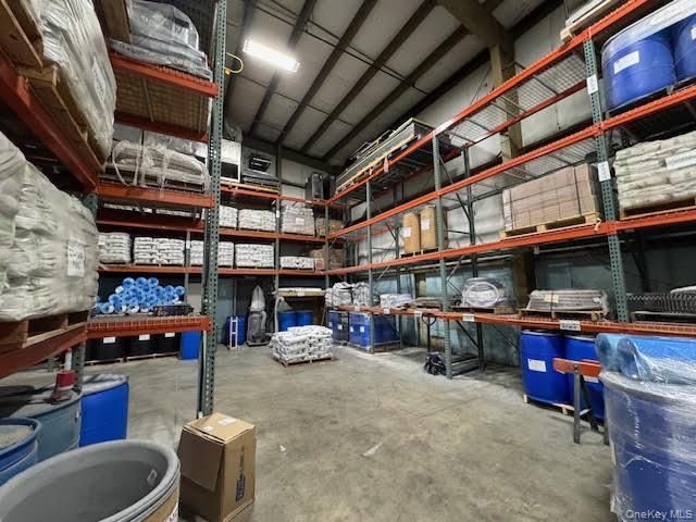 Garage, Interior