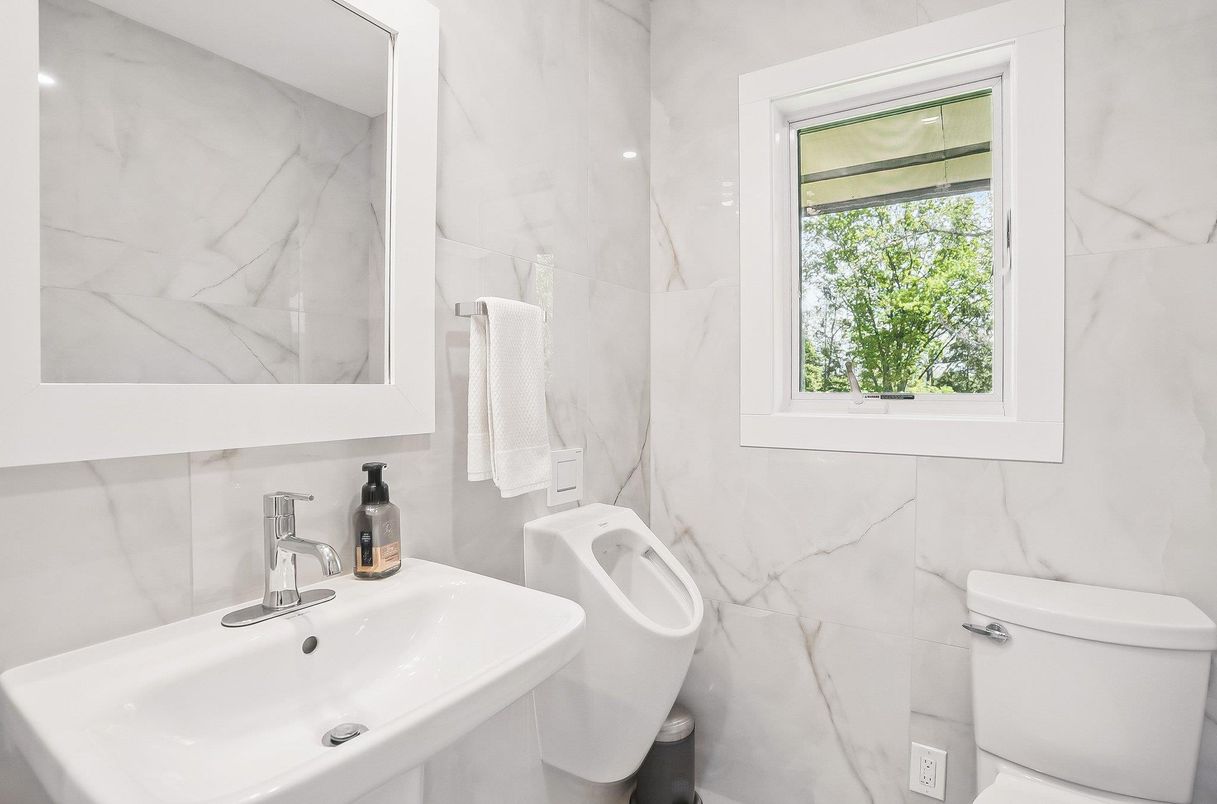 Bathroom, Interior, Marble Walls