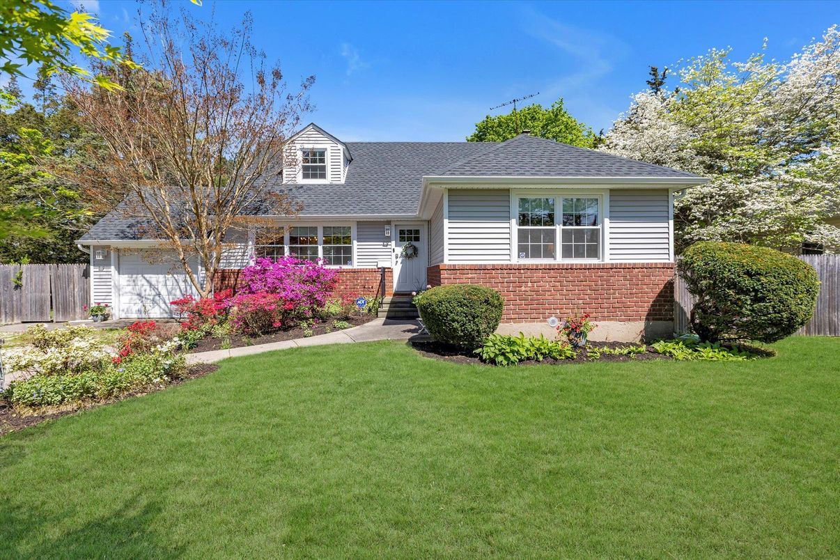 Attached, Exterior, Facade, Brick Facade, Cape Cod