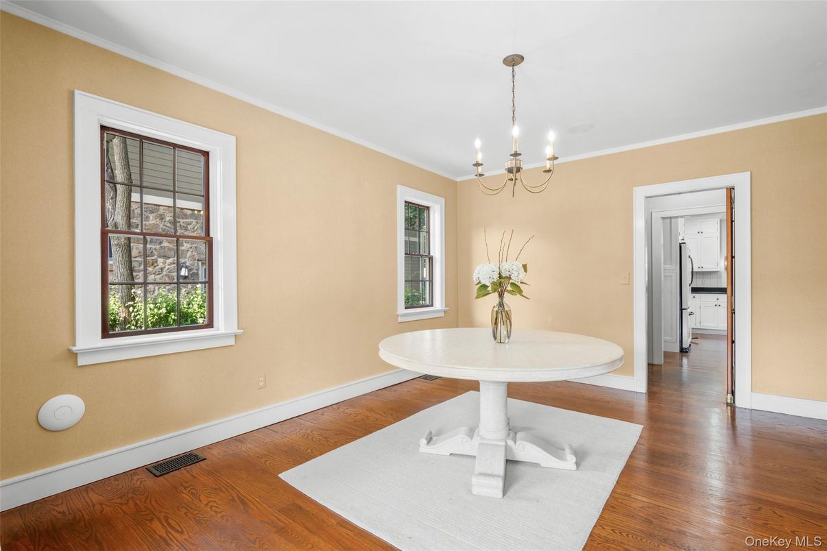Chandelier, Interior, Wood Texture Flooring