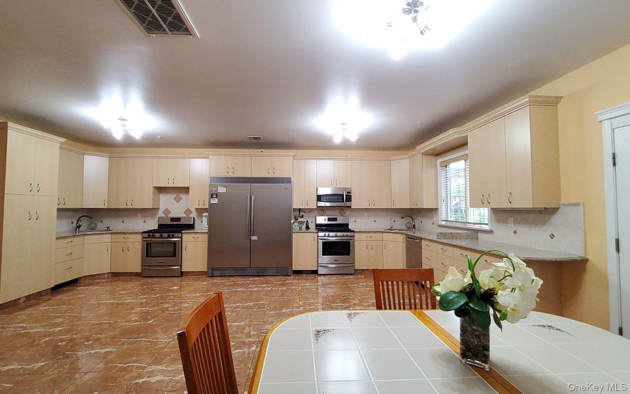 Interior, Kitchen, Stainless Steel Appliances