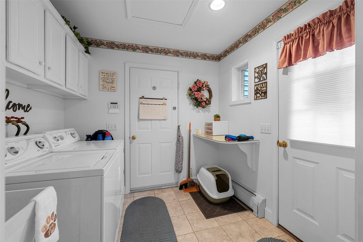 Interior, Recessed Lighting, Washer