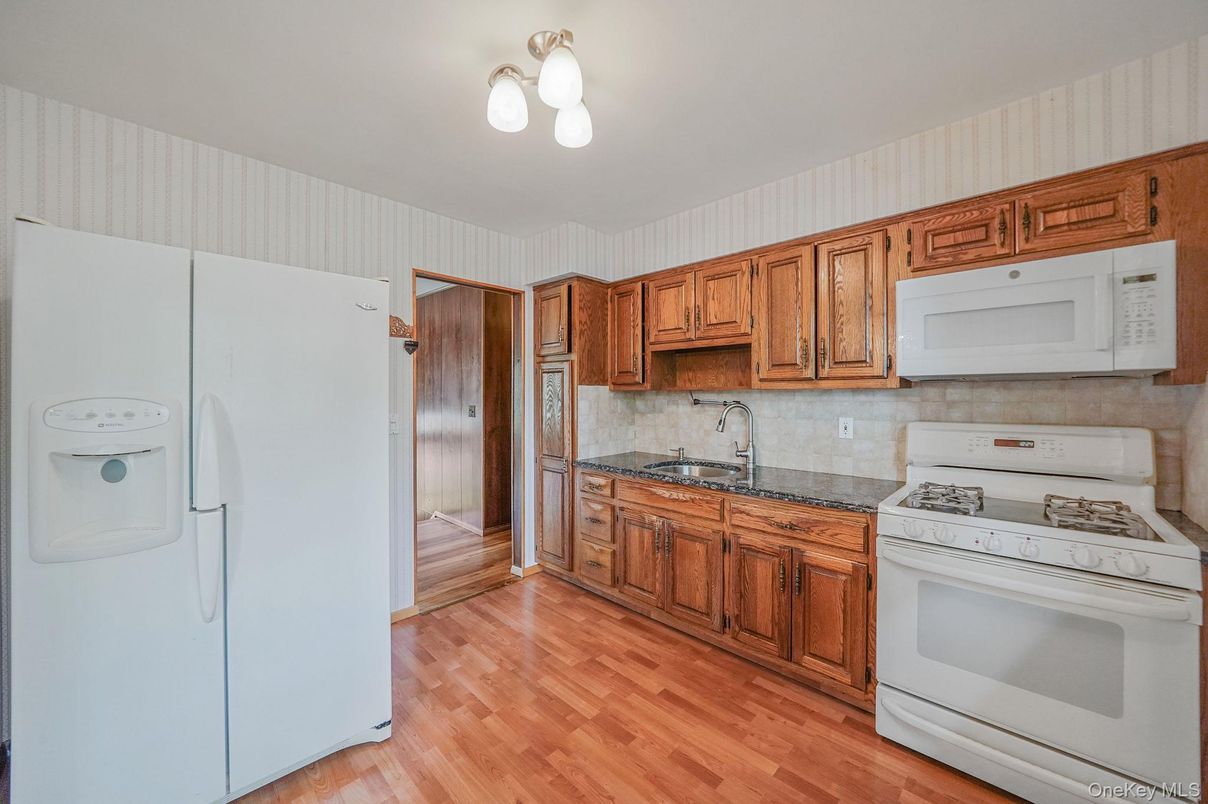 Interior, Kitchen, Wood Texture Flooring